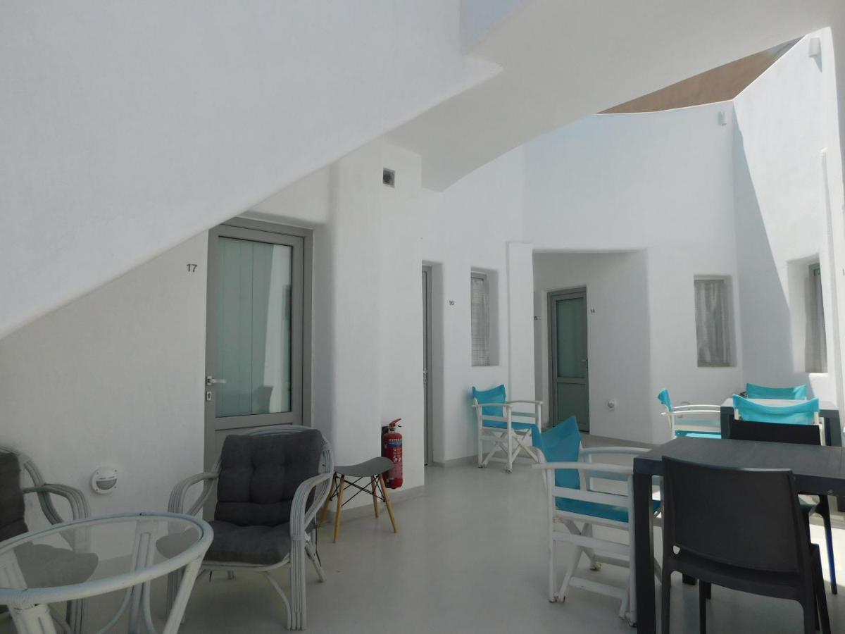 Livin Santorini - Center Rooms Santorini Island Dış mekan fotoğraf