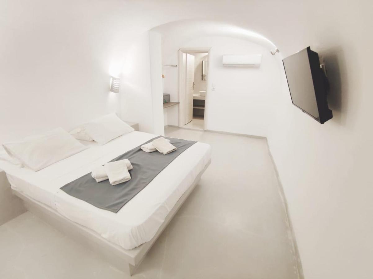 Livin Santorini - Center Rooms Santorini Island Dış mekan fotoğraf